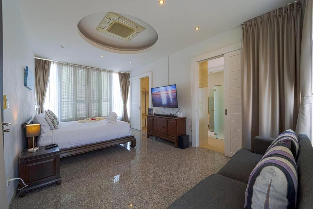 Luxury 4 Bedroom Pool - Pv8 Feriehus