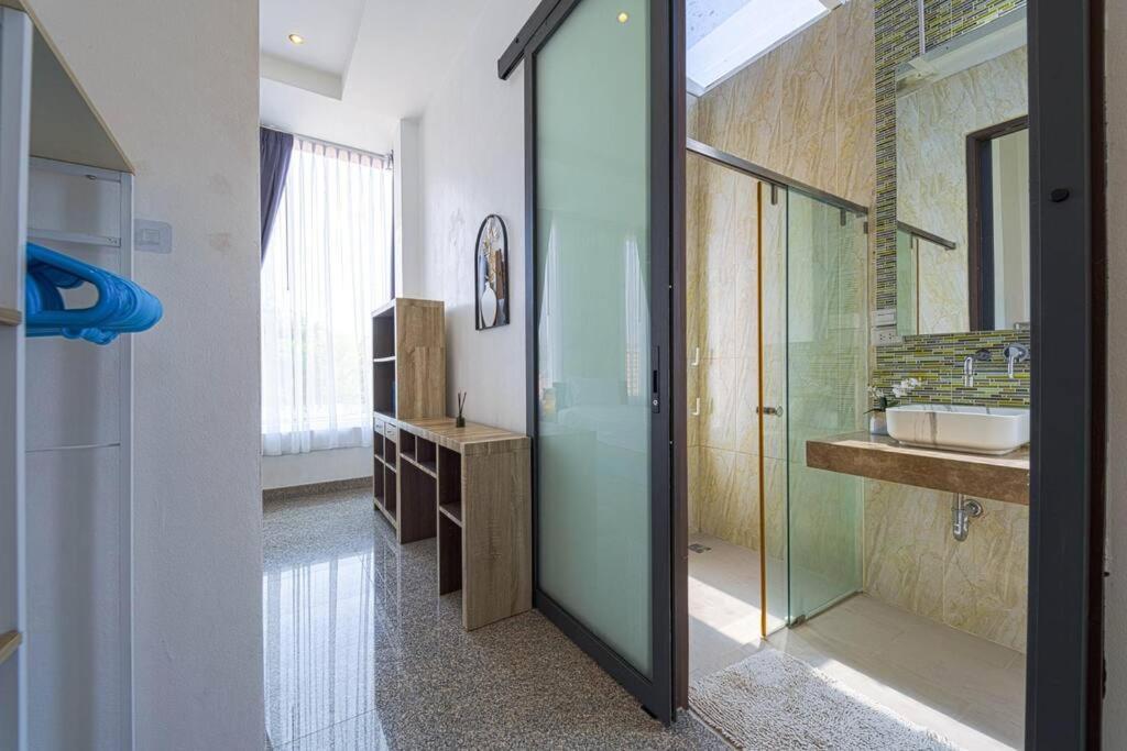 Luxury 4 Bedroom Pool - Pv8 Hua Hin