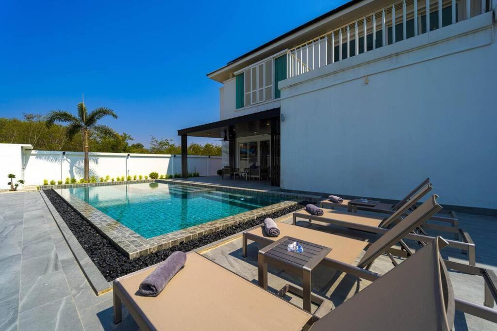 Feriehus Luxury 4 Bedroom Pool - Pv8 Hua Hin